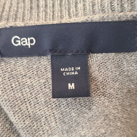 Gap Women's Cardigan Sweater Button Up V Neck Pockets Gray Size M Classic Prep - Picture 6 of 6